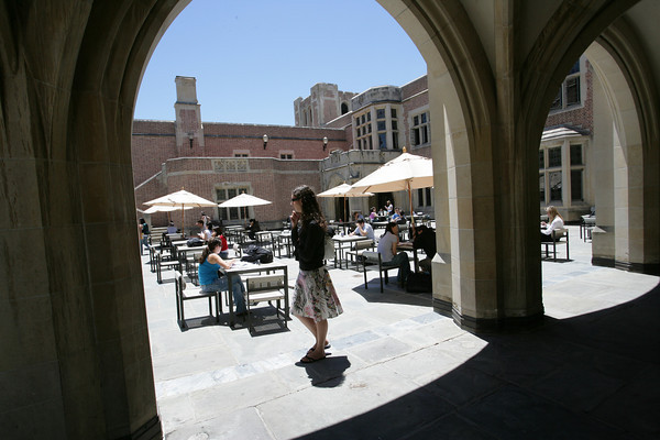 Students studying at Kerckhoff Patio---Photo Credit: Stephanie Diani