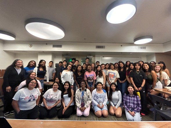 Group photo of many students who lived on the same dorm floor as Angela during her AAP Freshman Summer Program experience. 