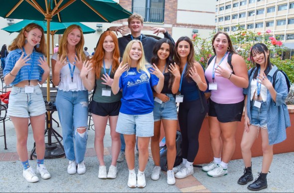 Jane as a New Student Advisor in summer 2024 with Session 101 students.